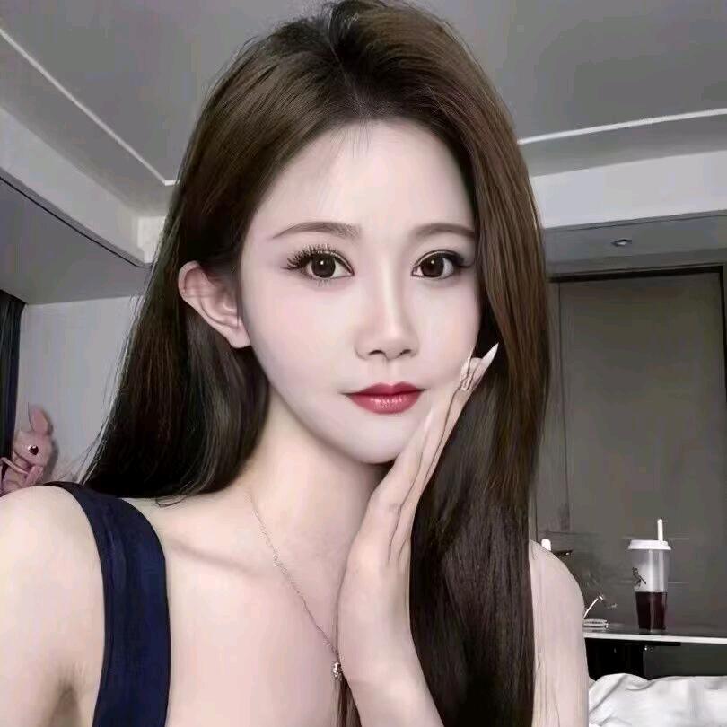 AA小菲菲
