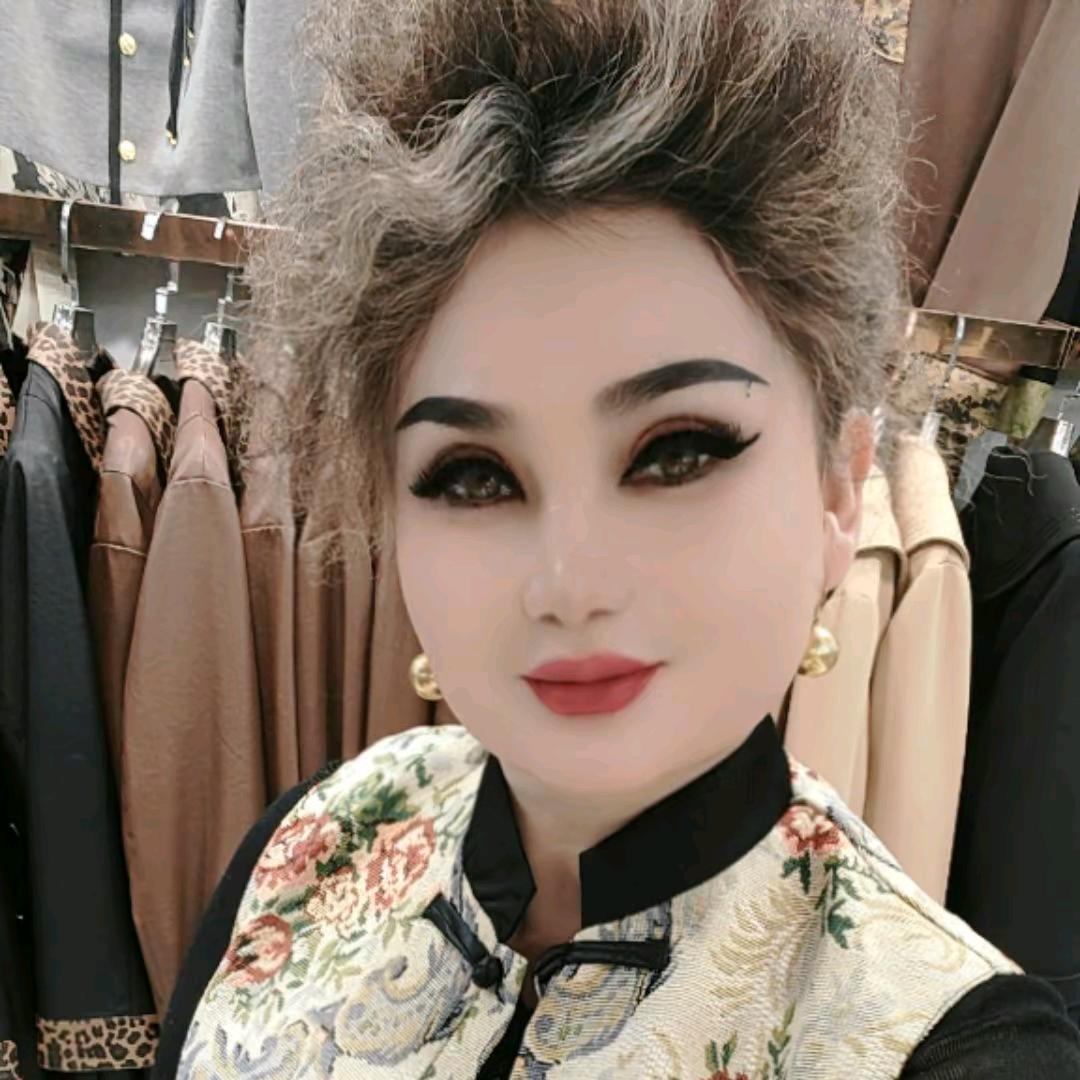 zohra服装店