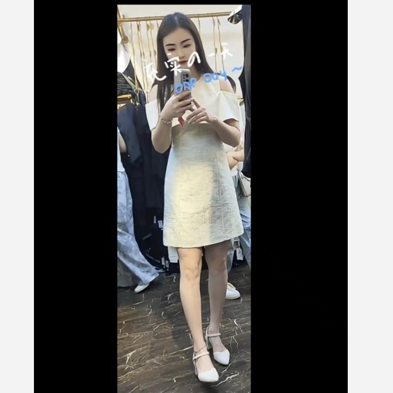 💐এ᭄浅笑不语꧔ꦿ᭄