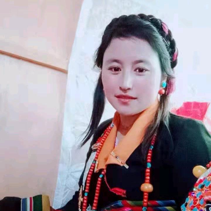 བསྟན་🍒སྒྲོན།