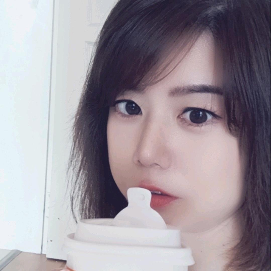 小手冰凉