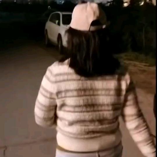 农村老娘们