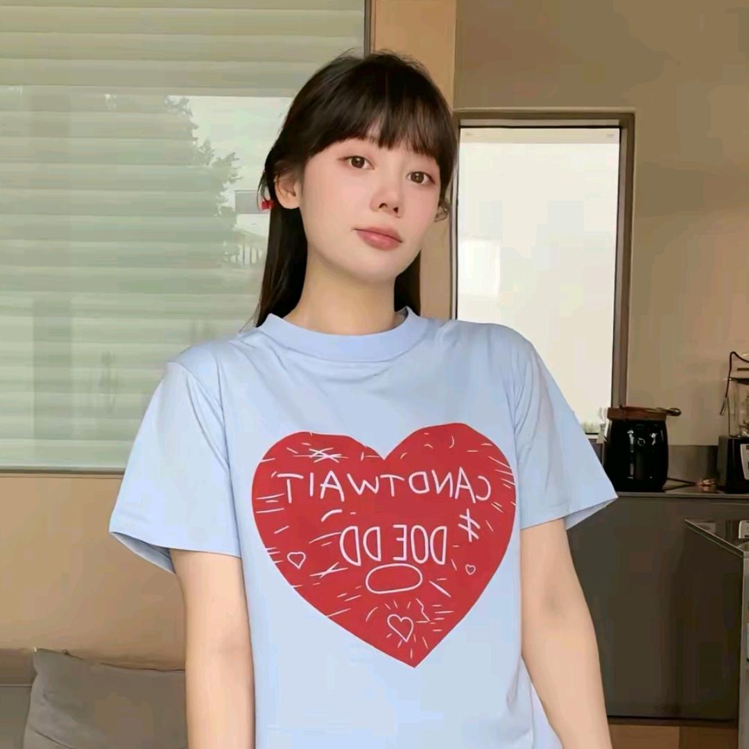 董77（时尚穿搭）