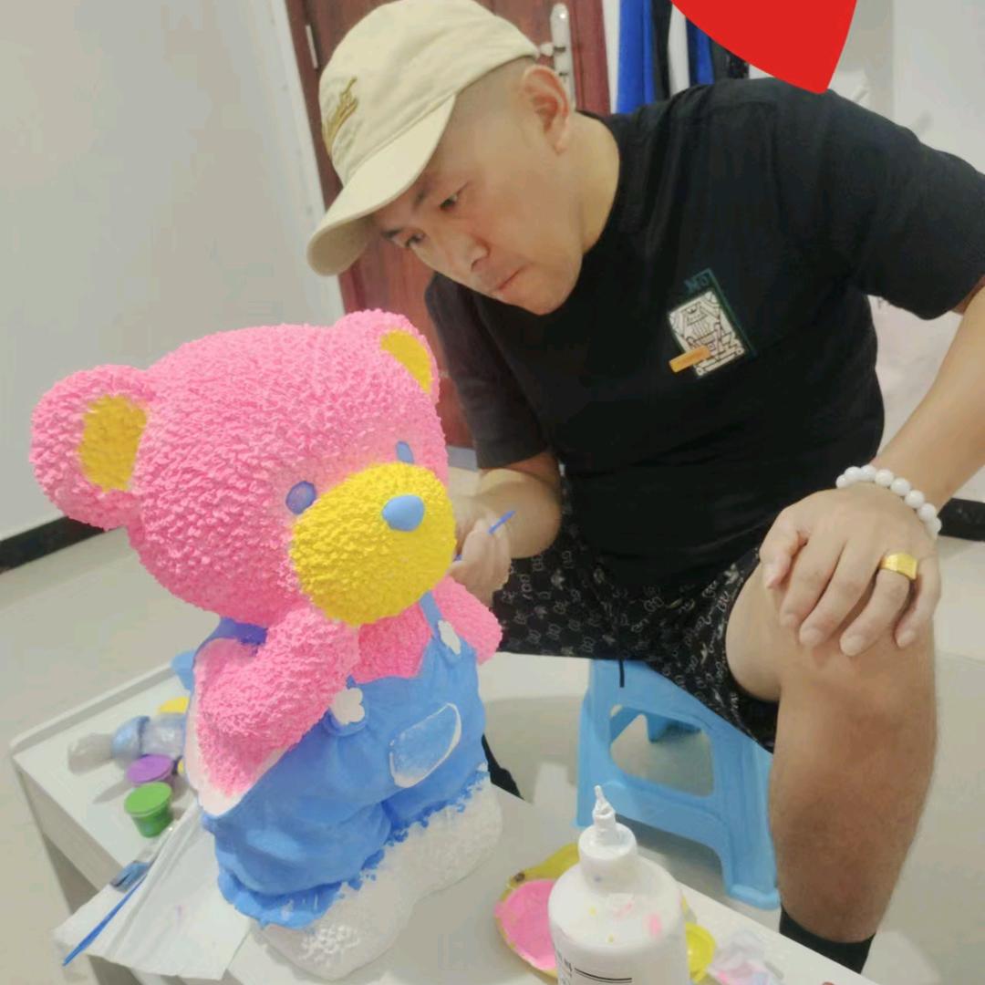 梁振军