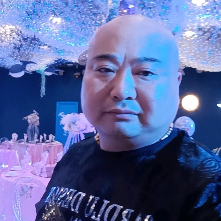 建湖水电哥：专业安装套间开洞开槽上门维修