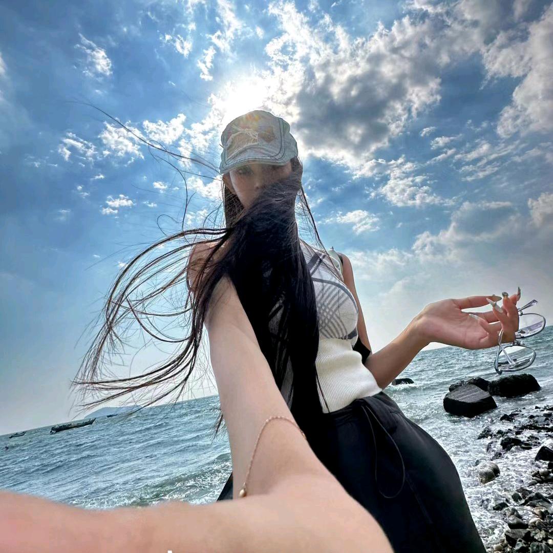 思绪凝成冰🧊