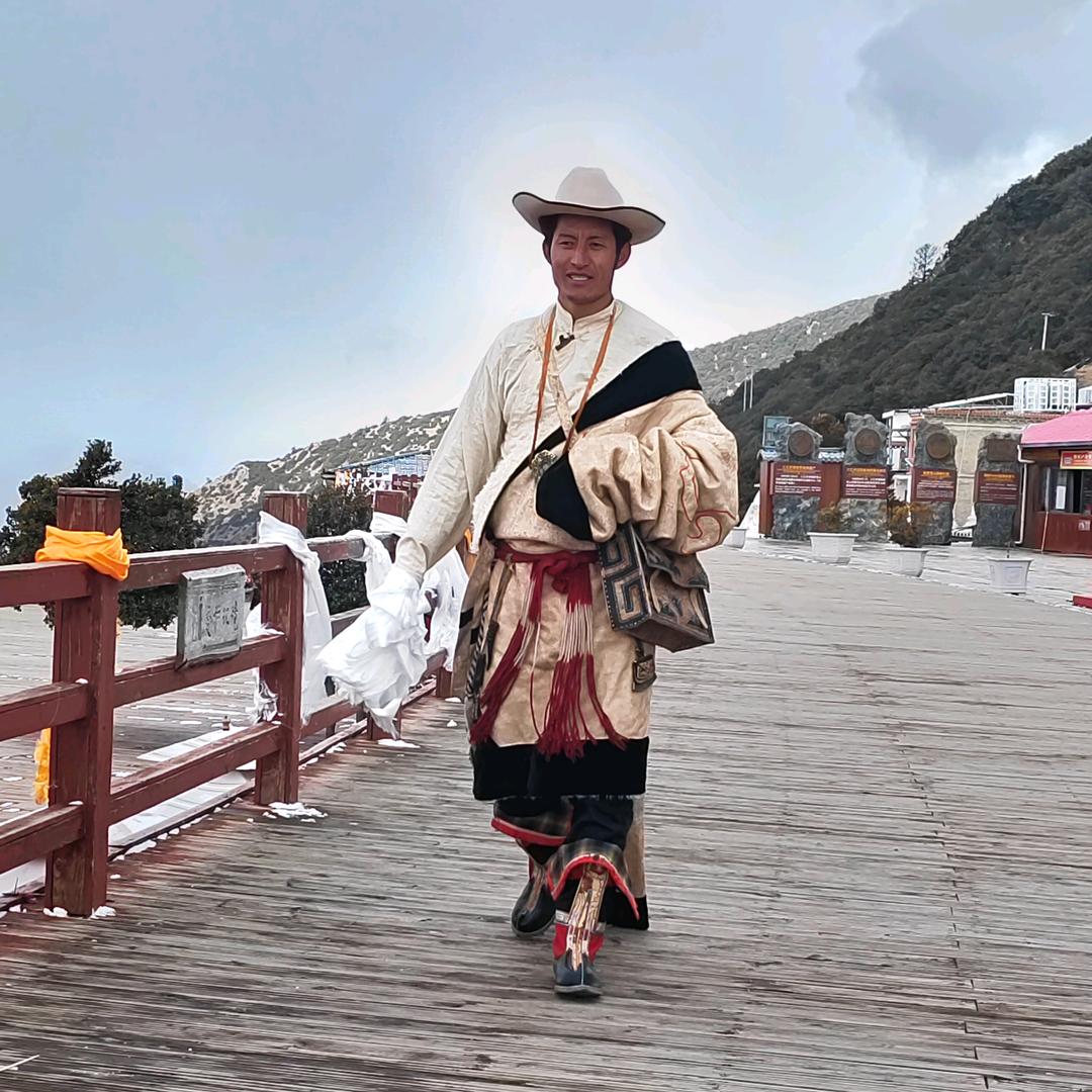 丁青顿旦古老工艺品大号