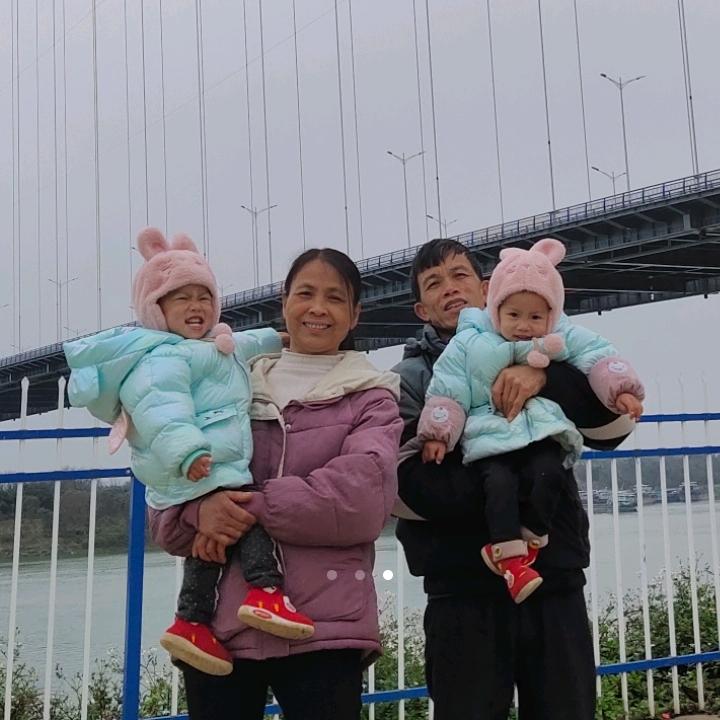 用户2282659600310