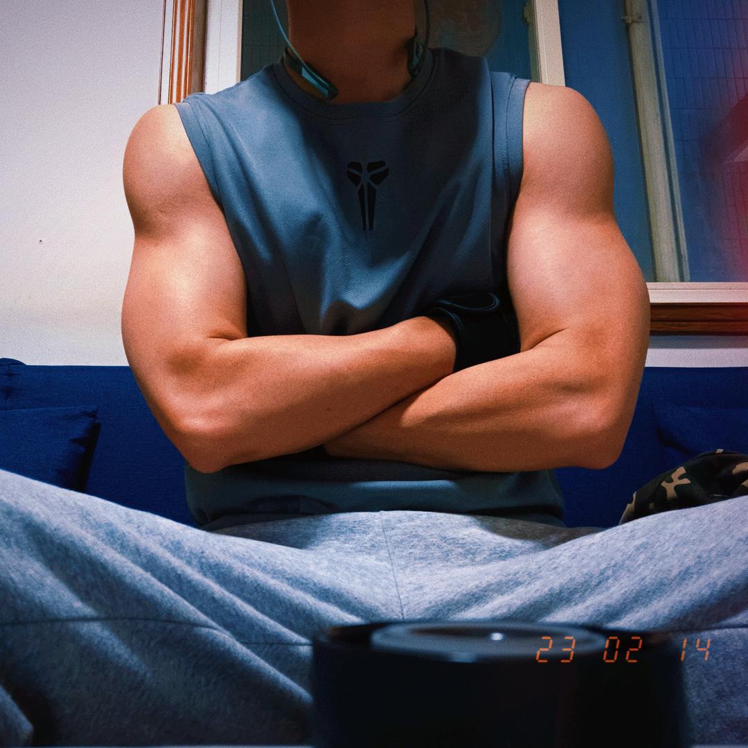 健健康康赵铁牛