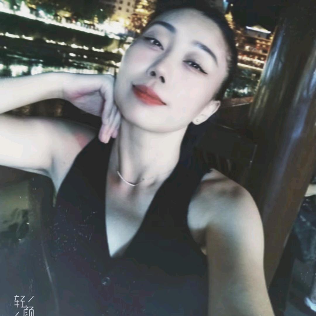 水瓶座妞儿♛♥