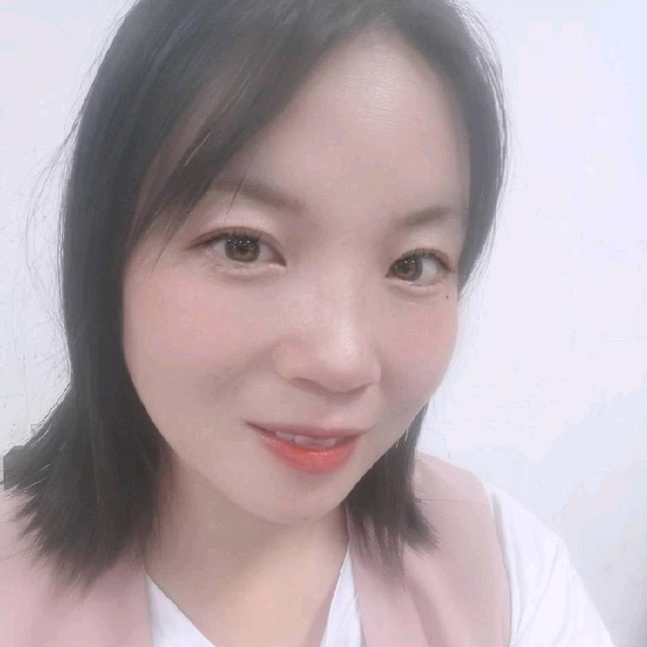 镇安房产中介黄丽