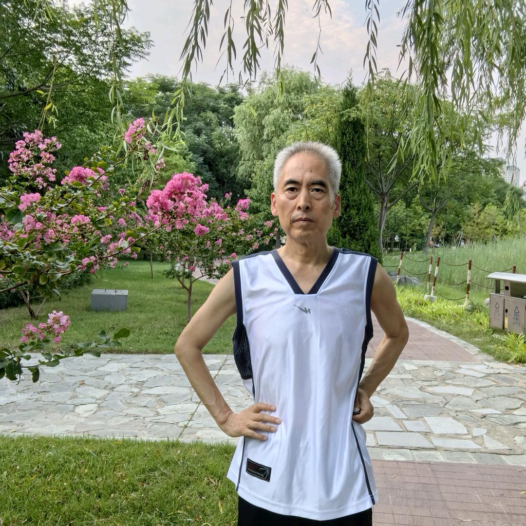 奔跑的老赵