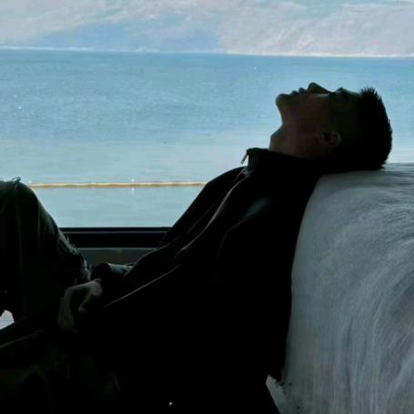 爱喝冰美式☕️