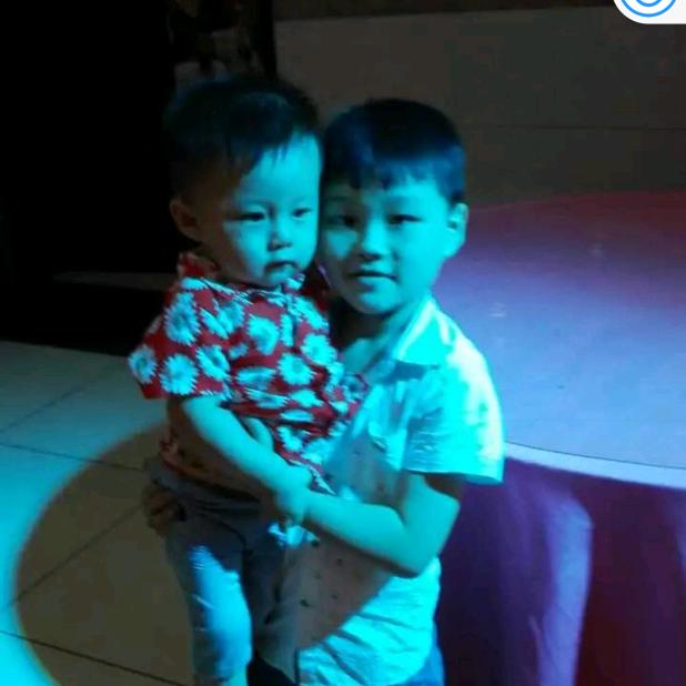 一半一半🌴🌵🌵