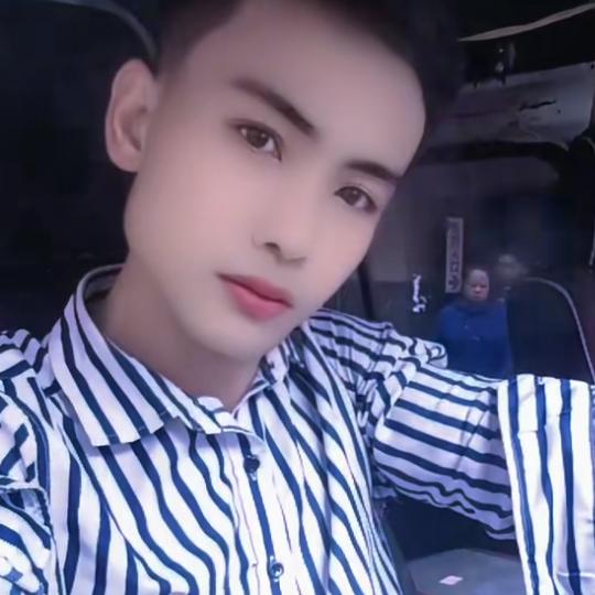 骑着主播看蜗牛。