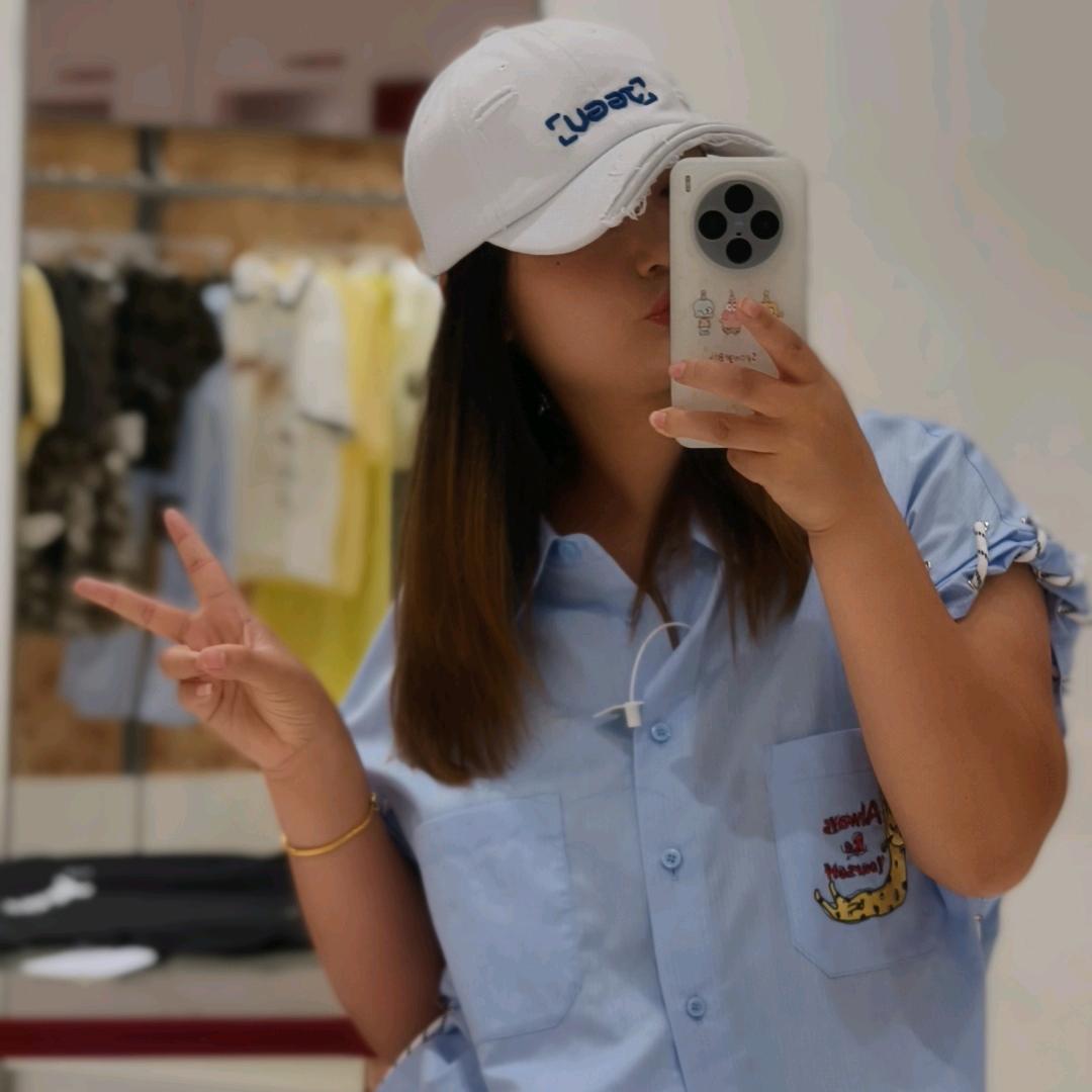 ♥╭(╯ε╰)╮♥