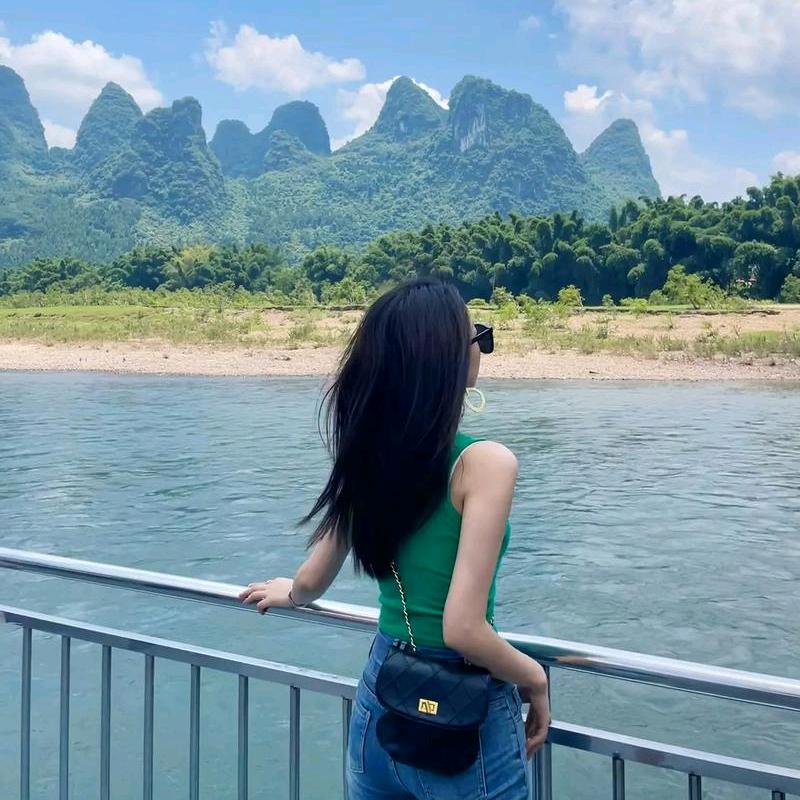齉飝龘爨