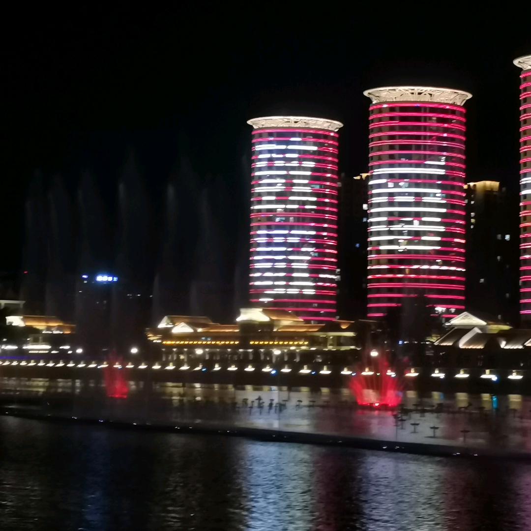 陆成