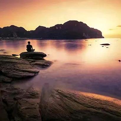 忧伤的雨(差一步)