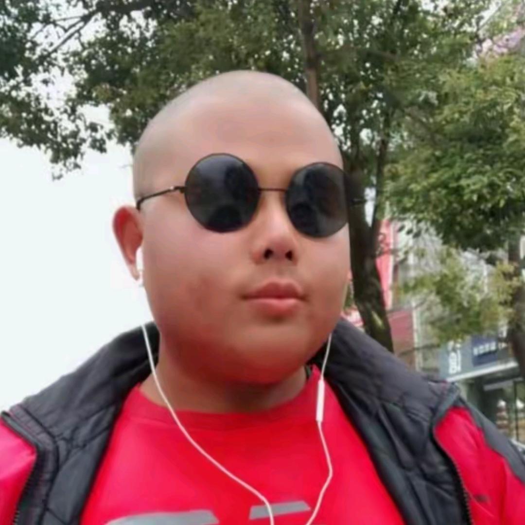 良子·想把大胃袋变小🔥