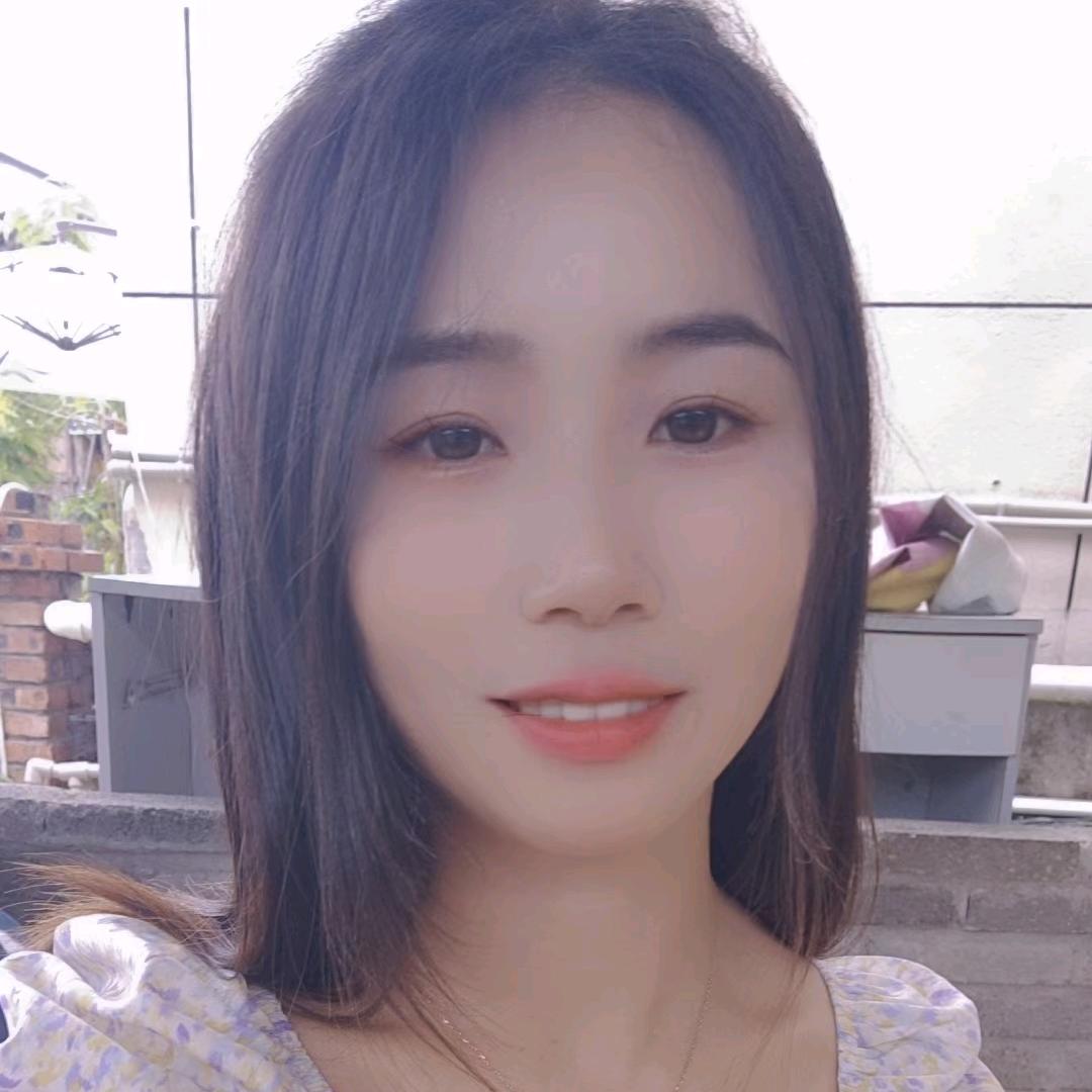 自信的女孩