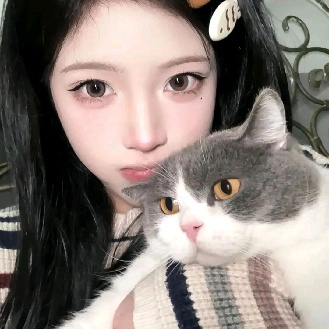 ( ˉ͈̀꒳ˉ͈́ )✧