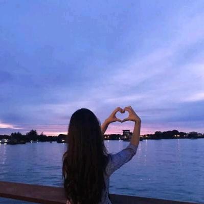 简单幸福人（玉）