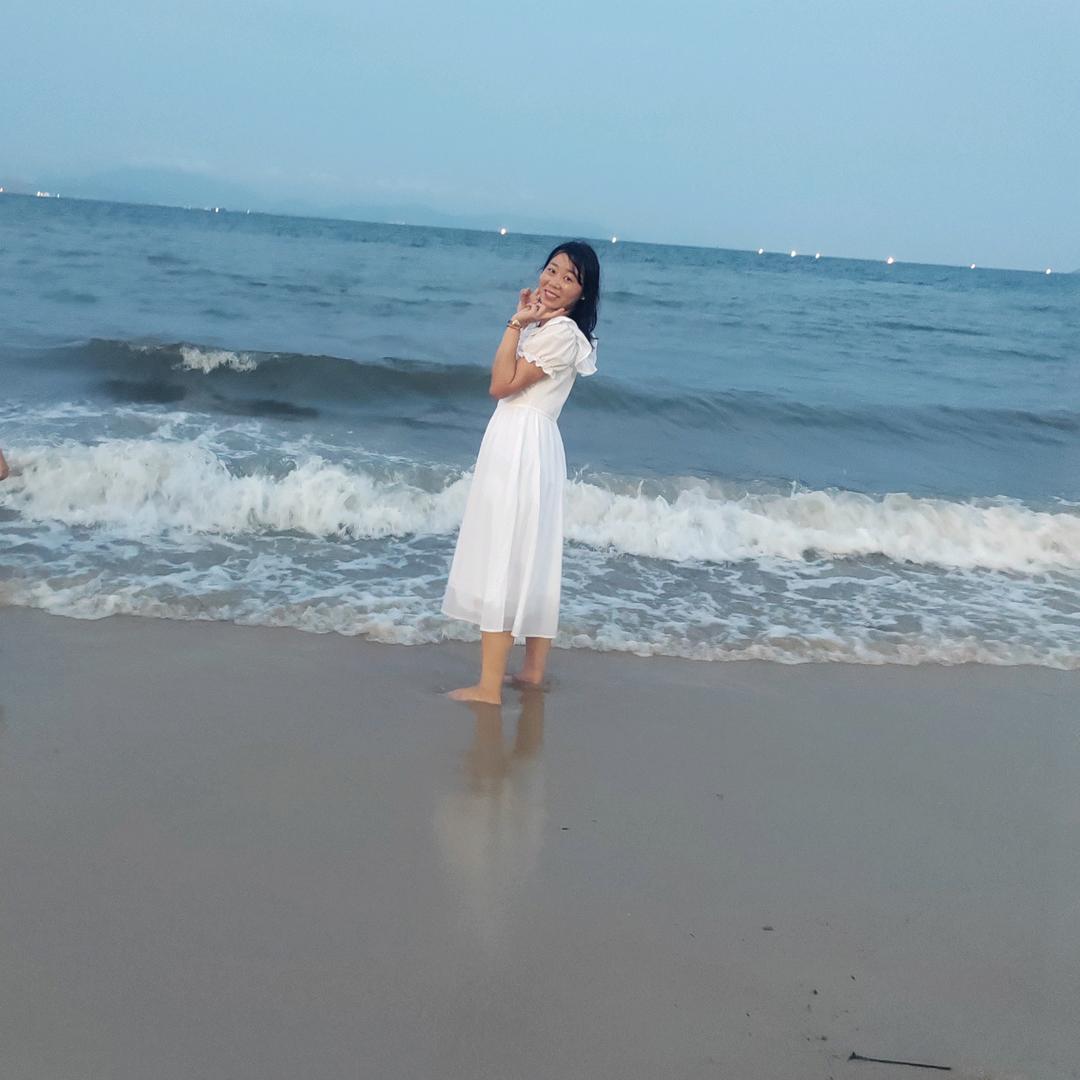 一薪🌹一YI