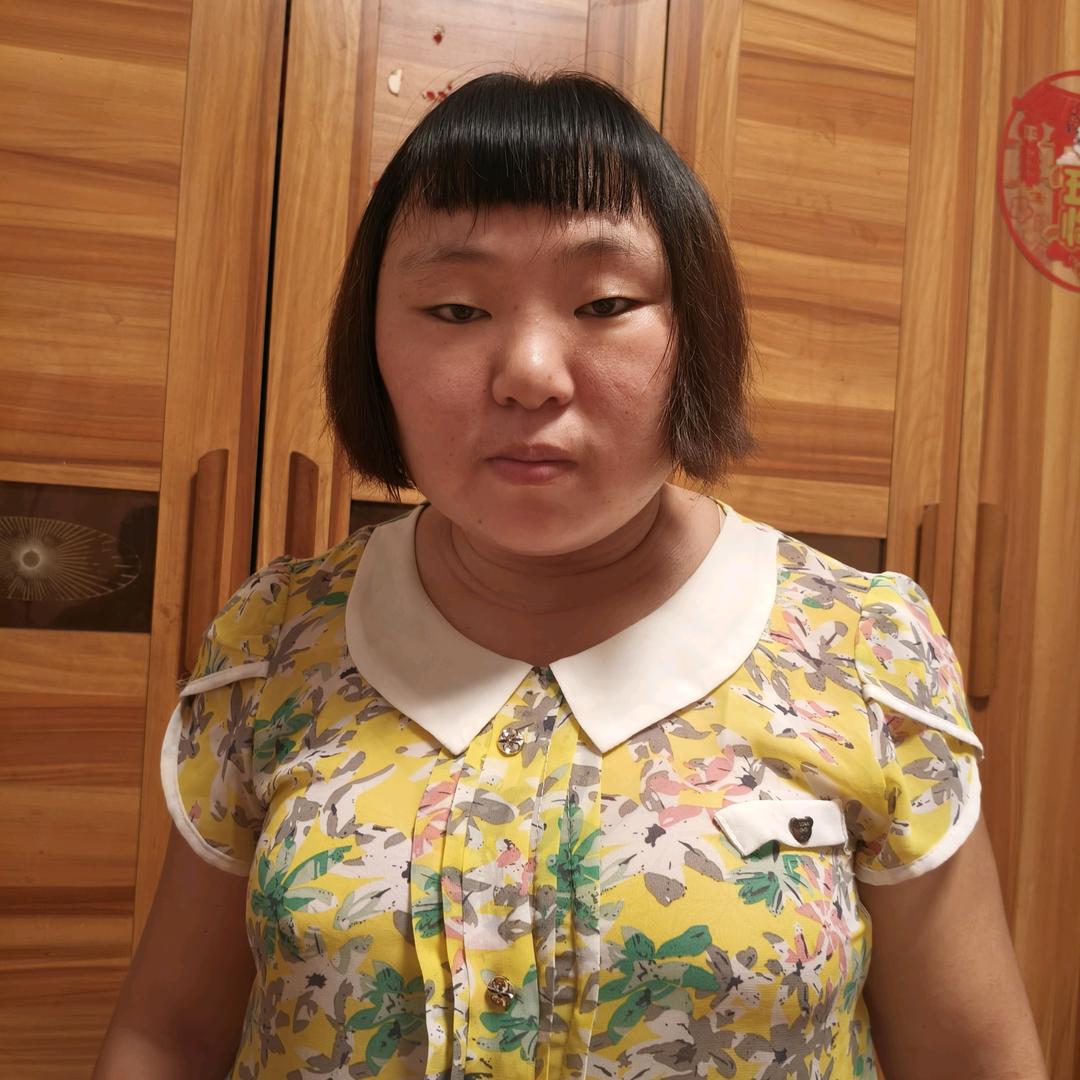 何小琴