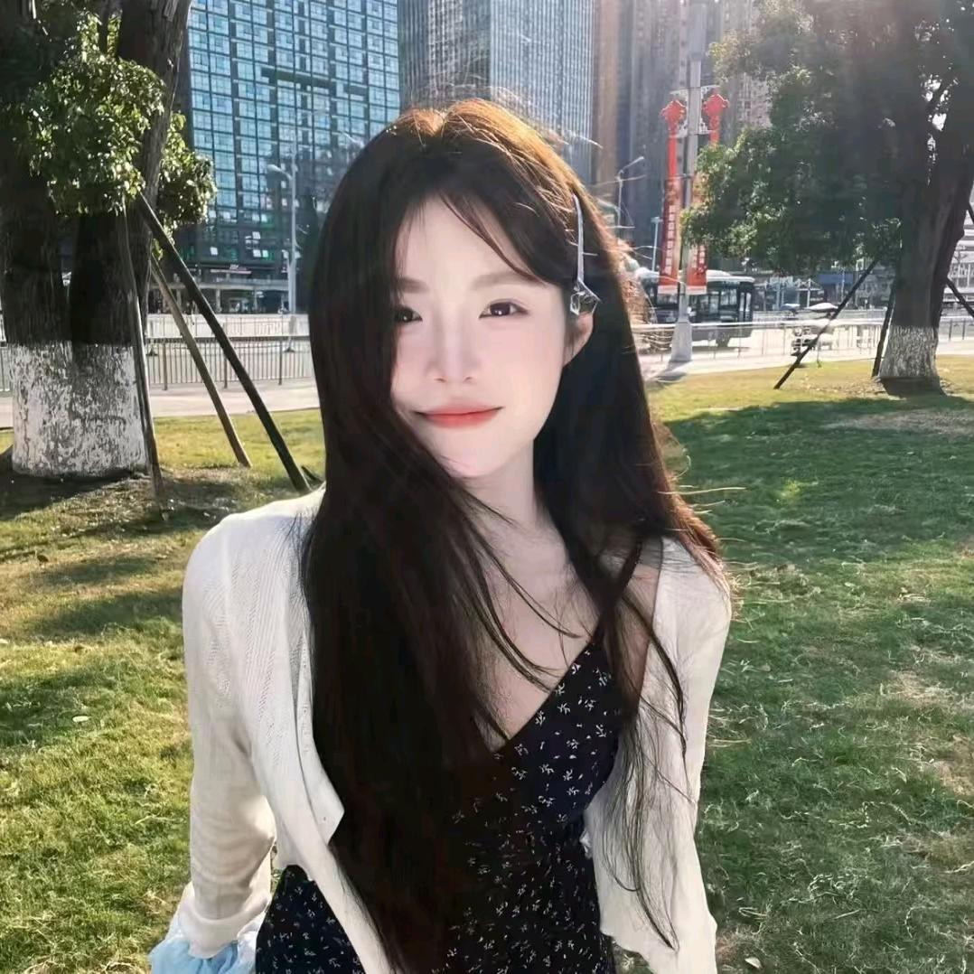 一只小小猪