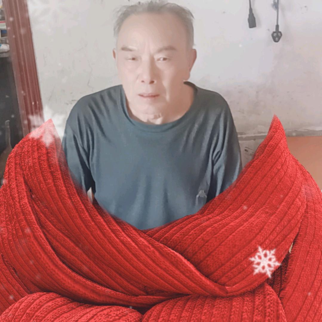陈文建：每天中午11点半开播