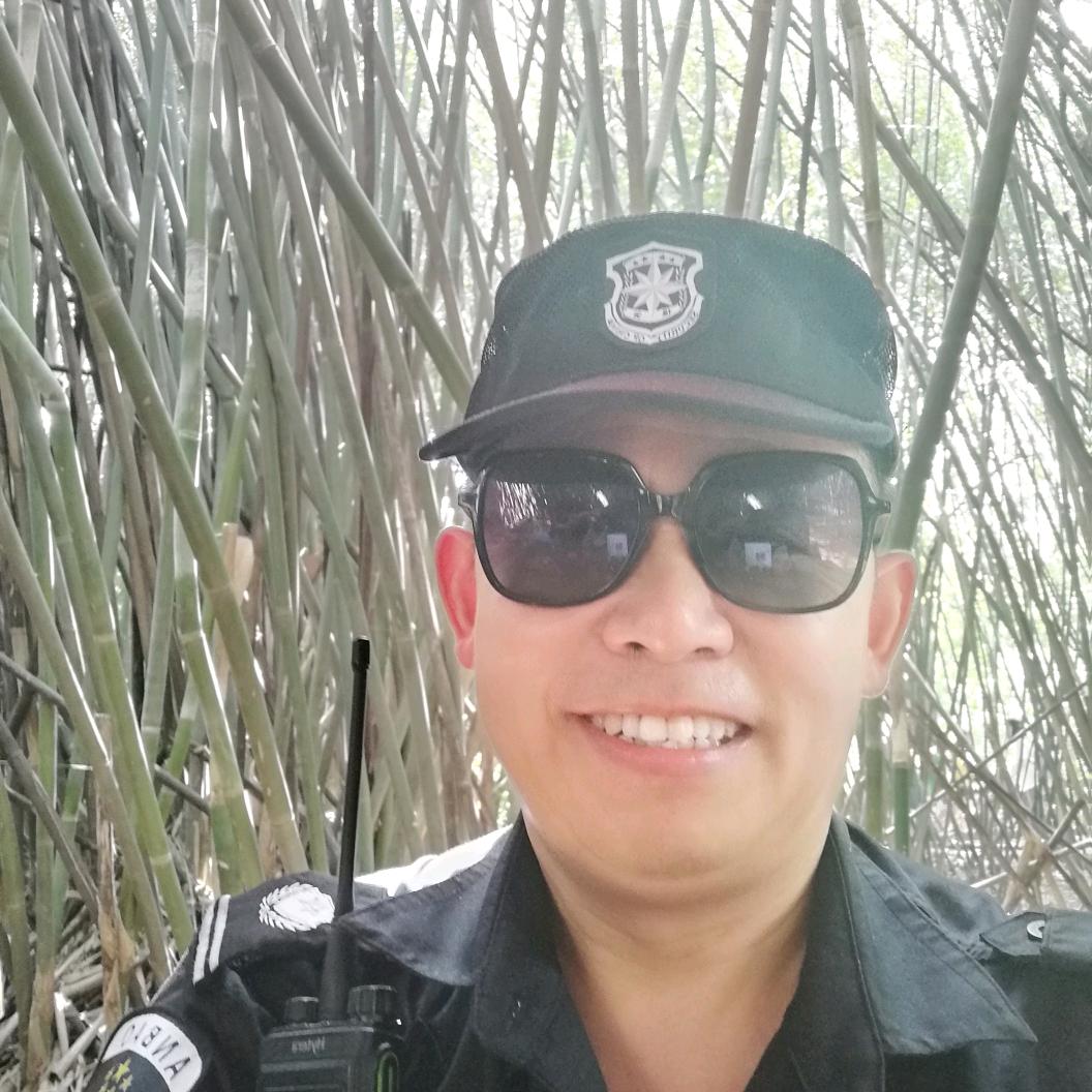 保安大叔舒维学