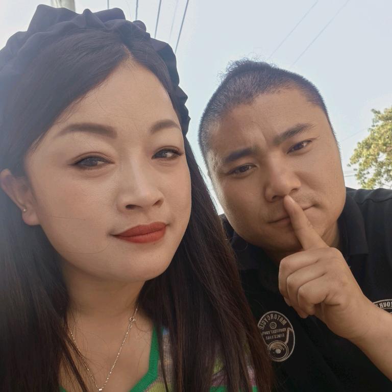 辫子哥演出，辫子哥小号