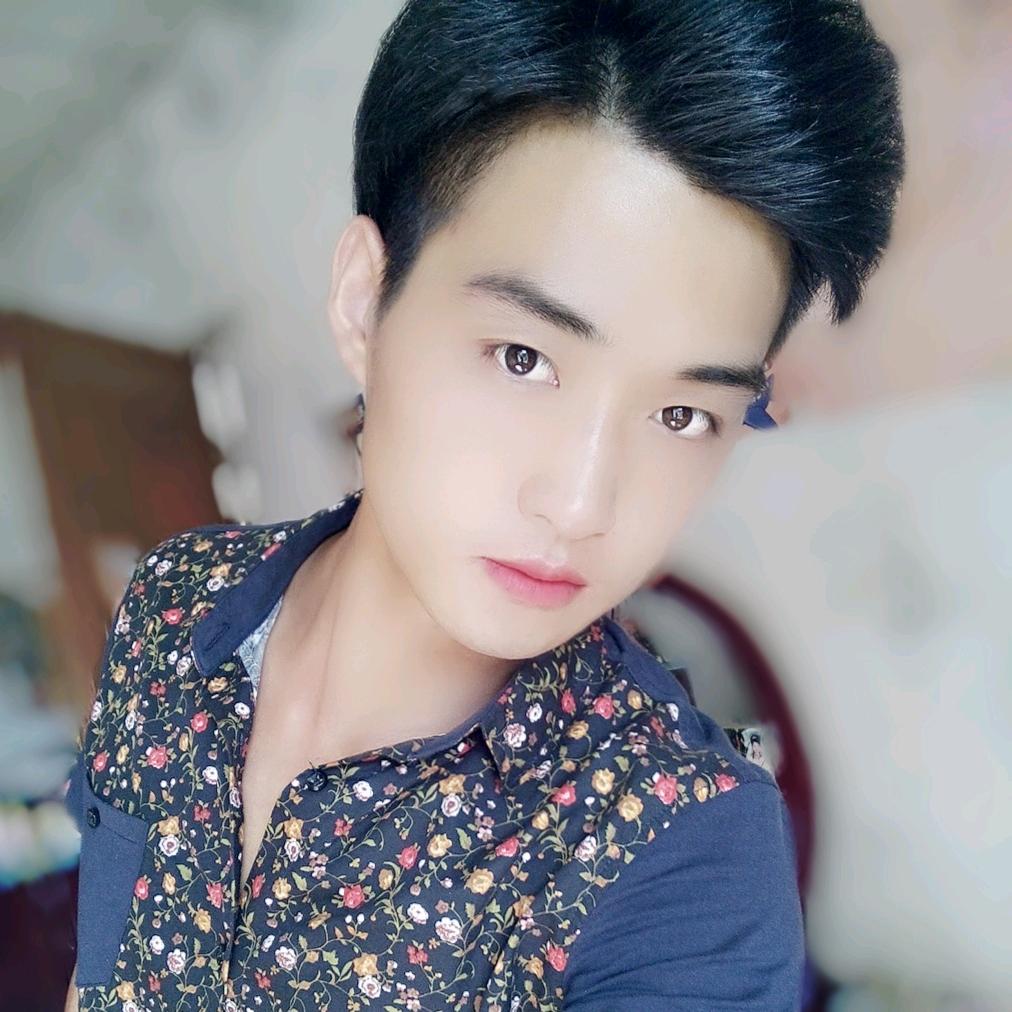 偶尔是帅哥🔥