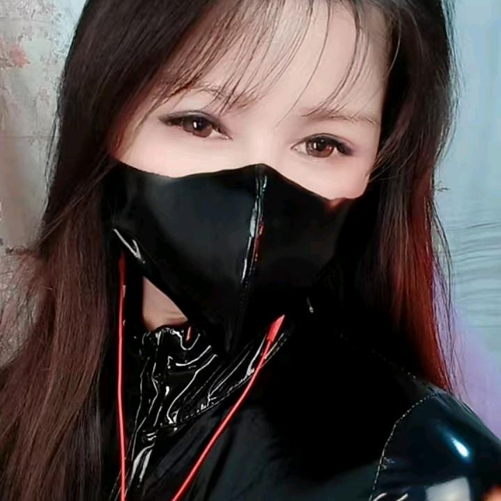 蒙面女王