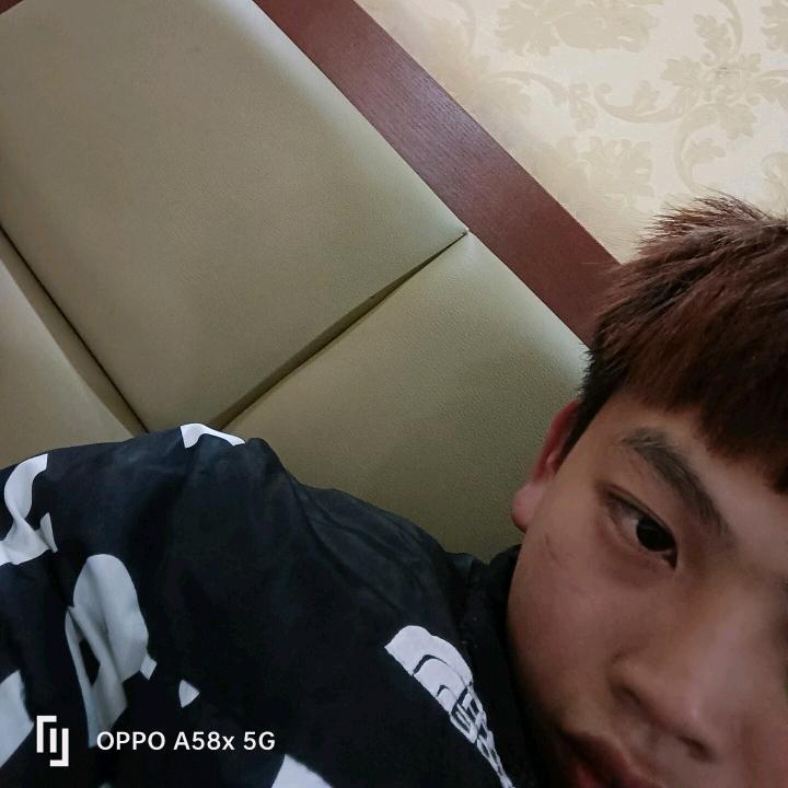 小亮同