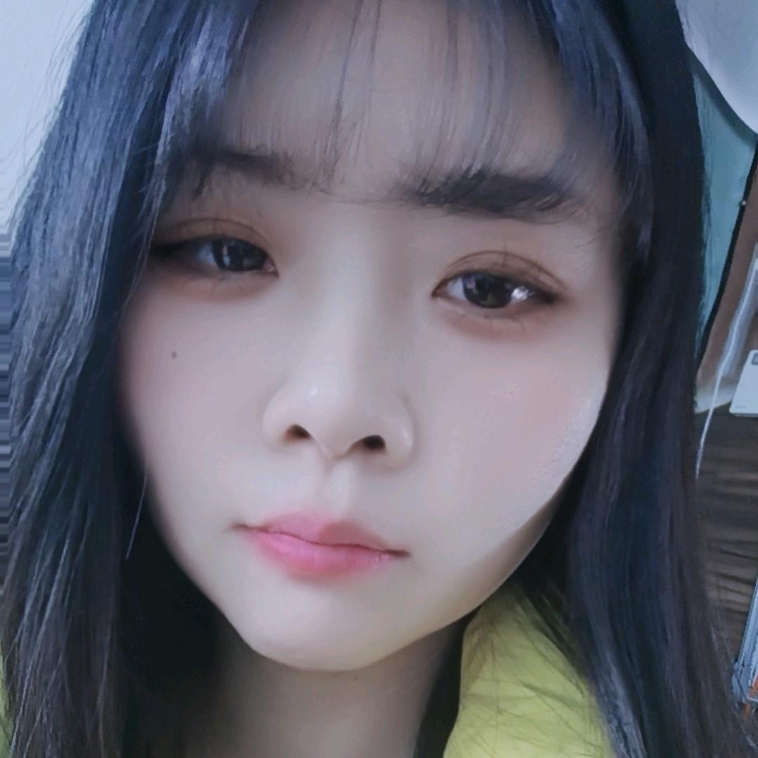 夏天的雪💃
