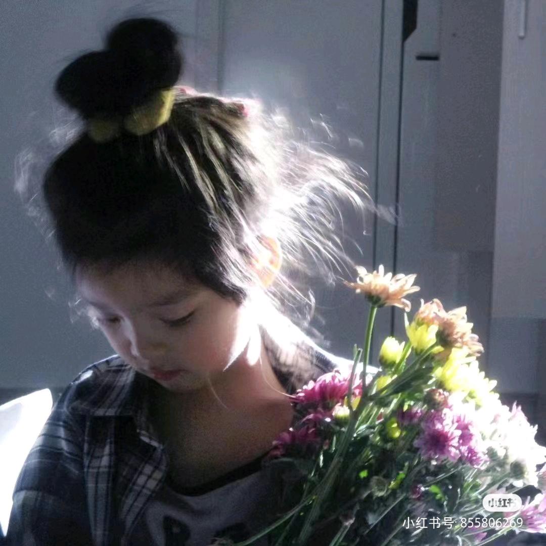 爱吃柚子m