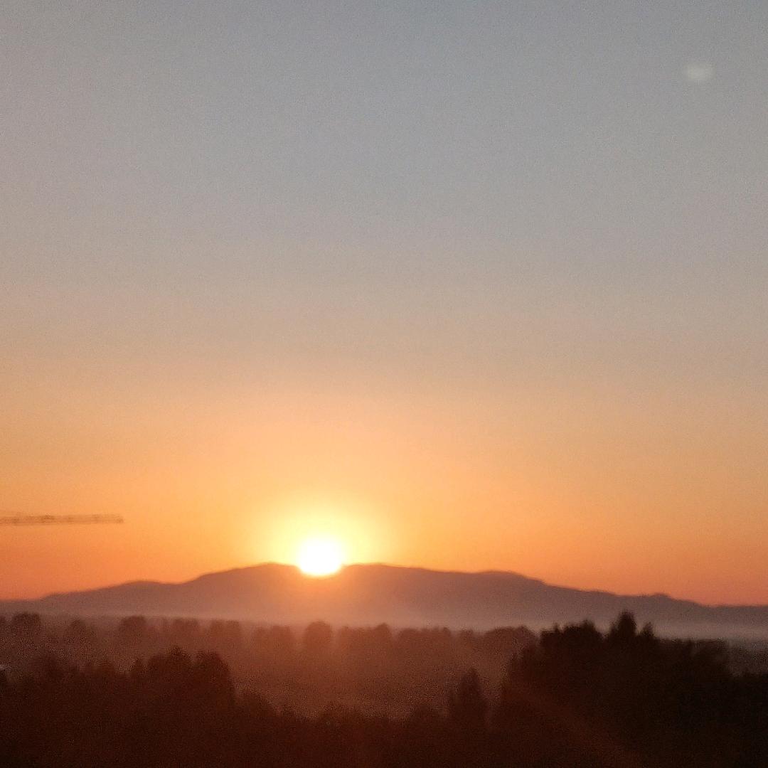 奋斗！♥(｡￫v￩｡)♥