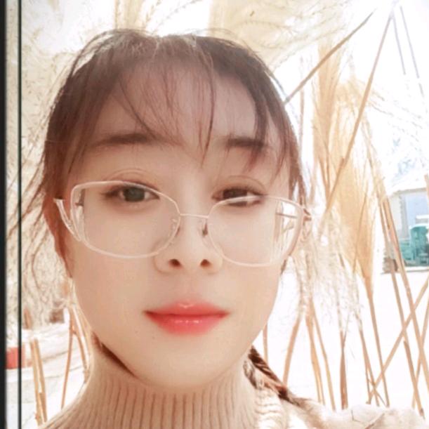 手心里的梅梅