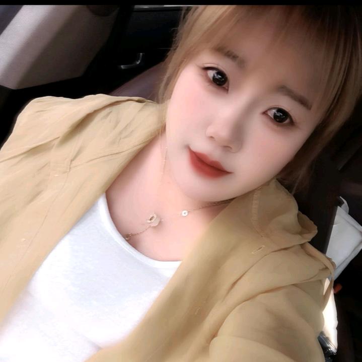 X💋M