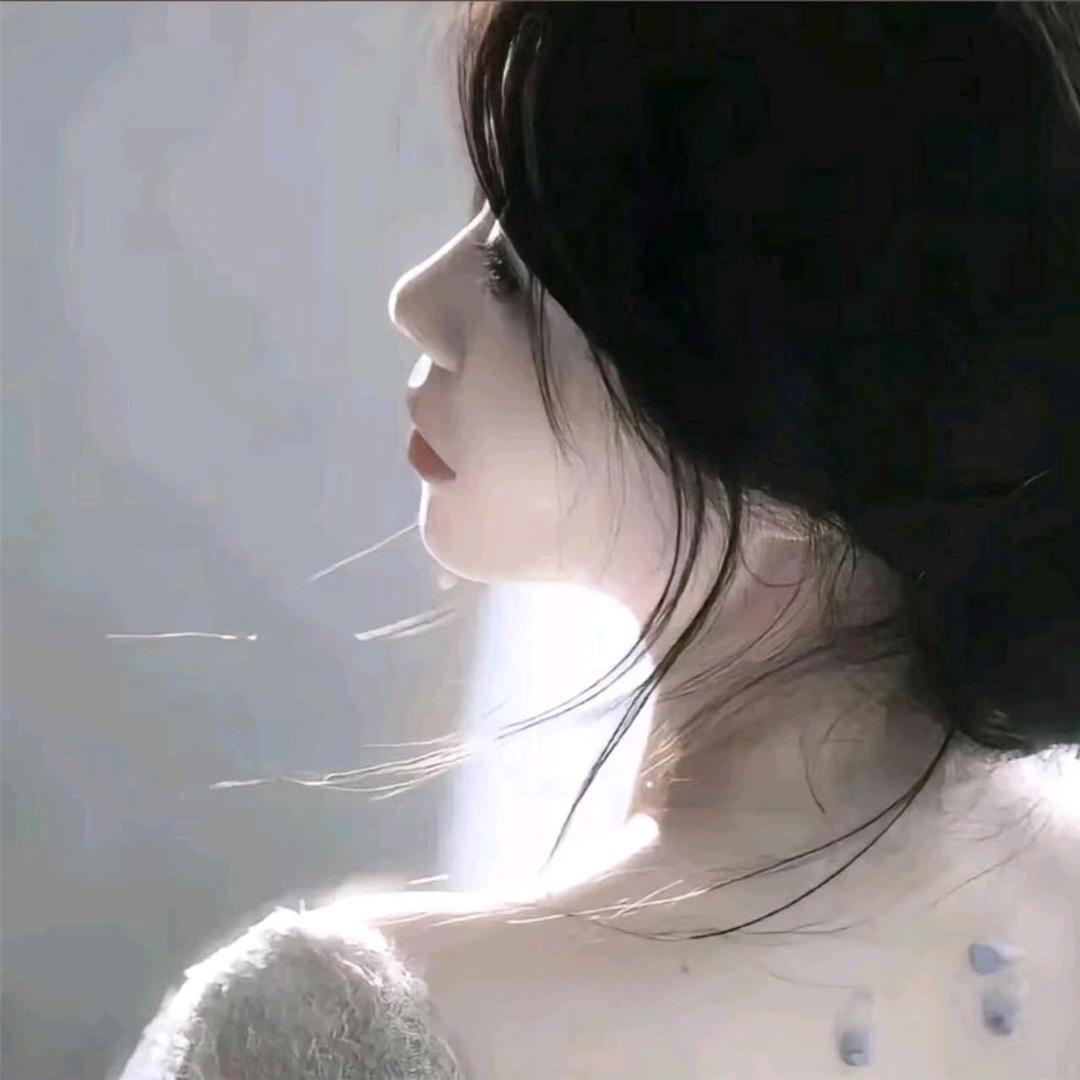 依然