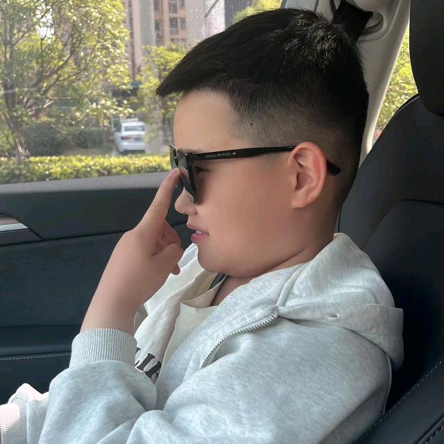 杨晓伟