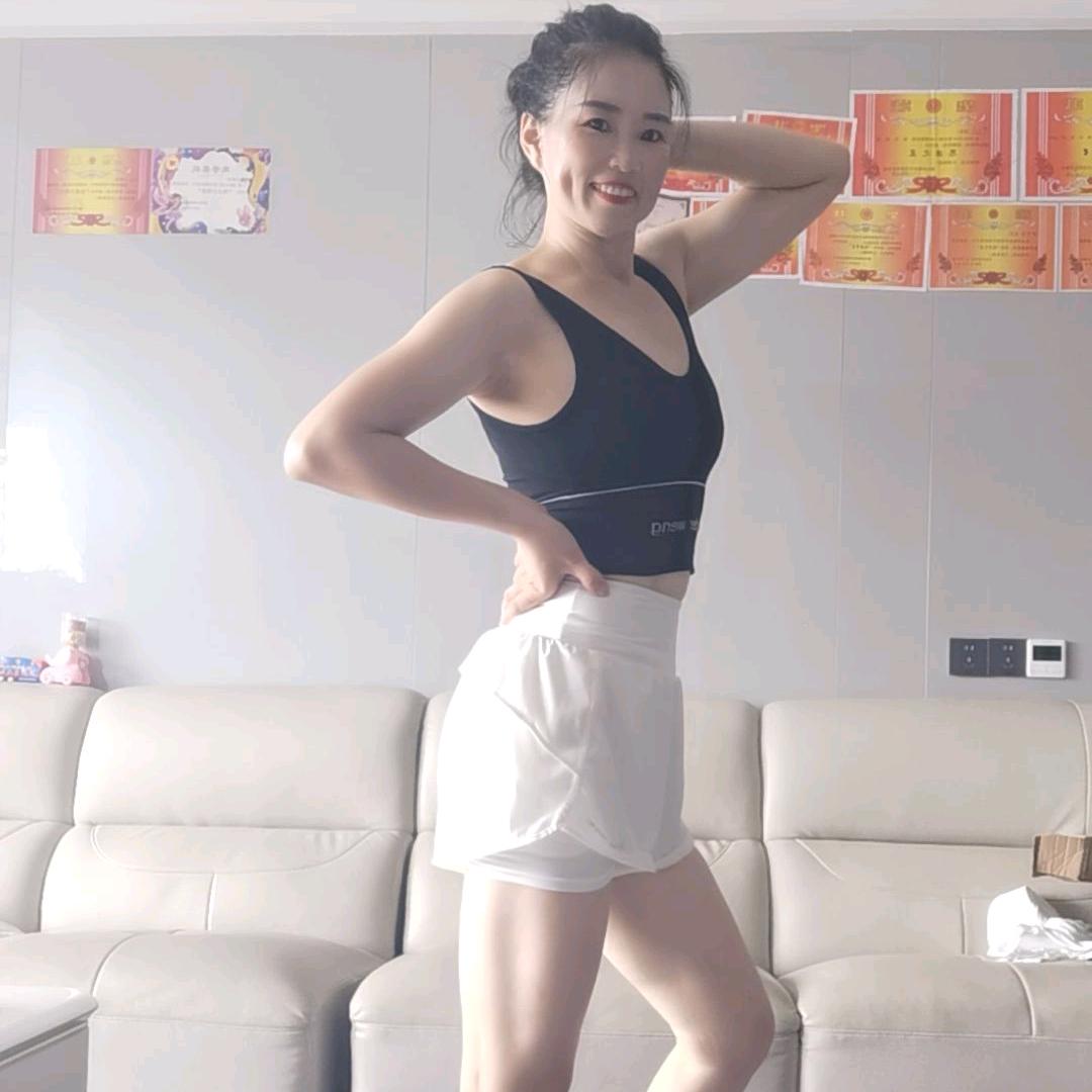 家有四宝（彬晶粉）