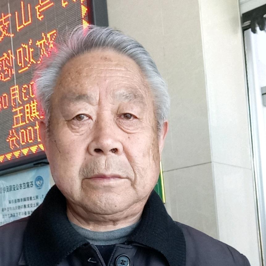 杜吉秋