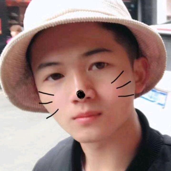 AA 。老男孩