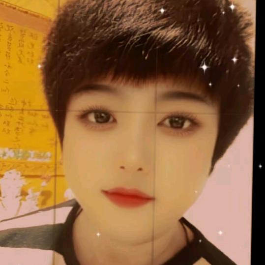 善心堂（橱窗有招财之物)