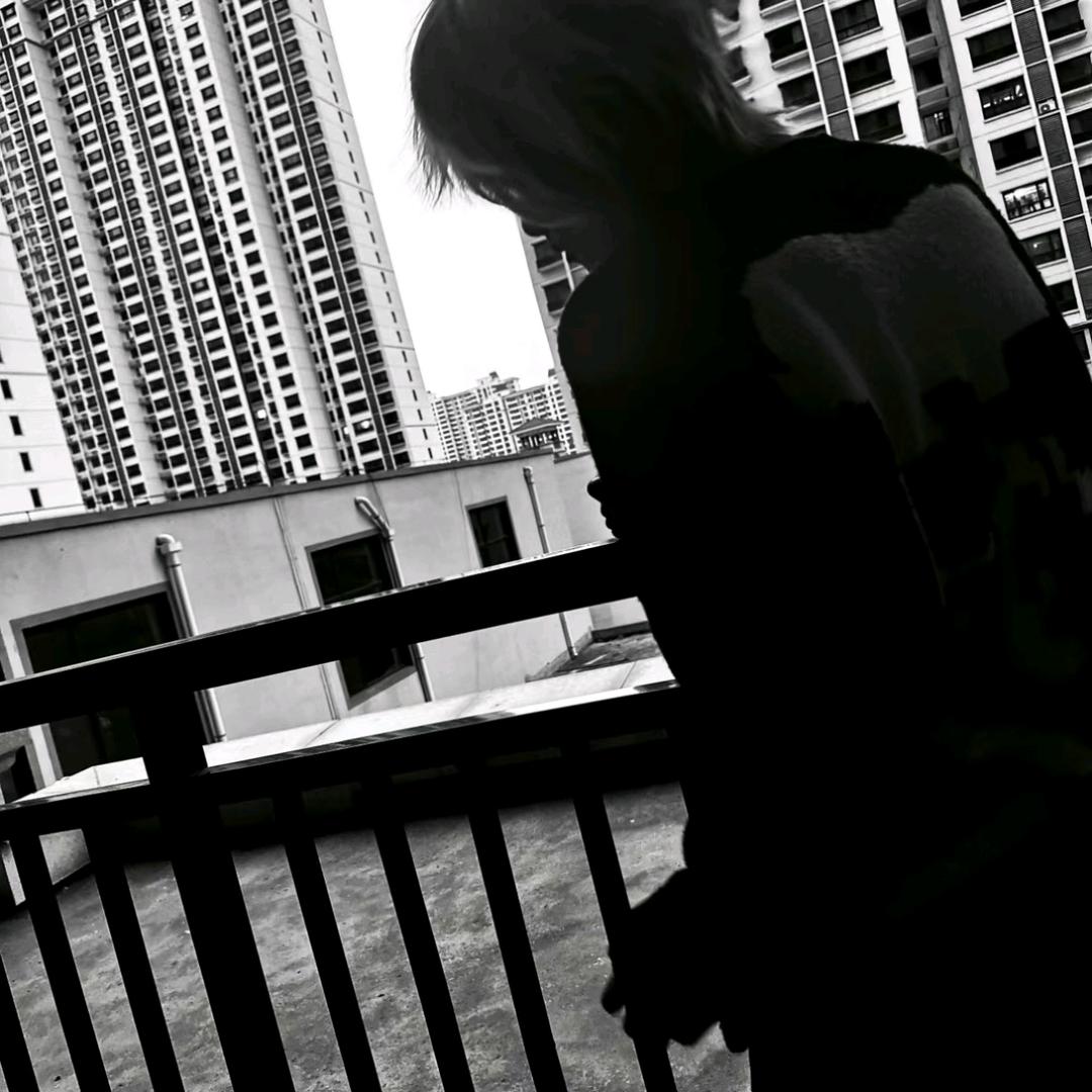 珏.