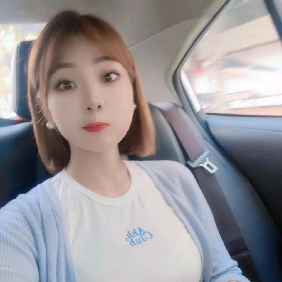 @🇰🇷💙馨馨💛买买买🛍👗