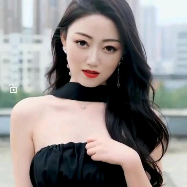等爱的玫瑰🌹
